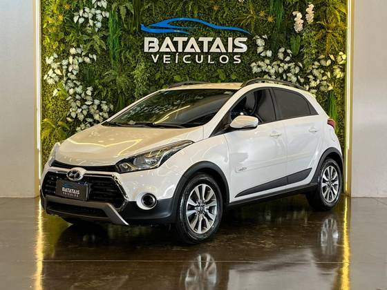 HYUNDAI HB20X 1.6 16V STYLE FLEX 4P AUTOMÁTICO HYUNDAI HB20X 1.6 16V STYLE FLEX 4P AUTOMÁTICO